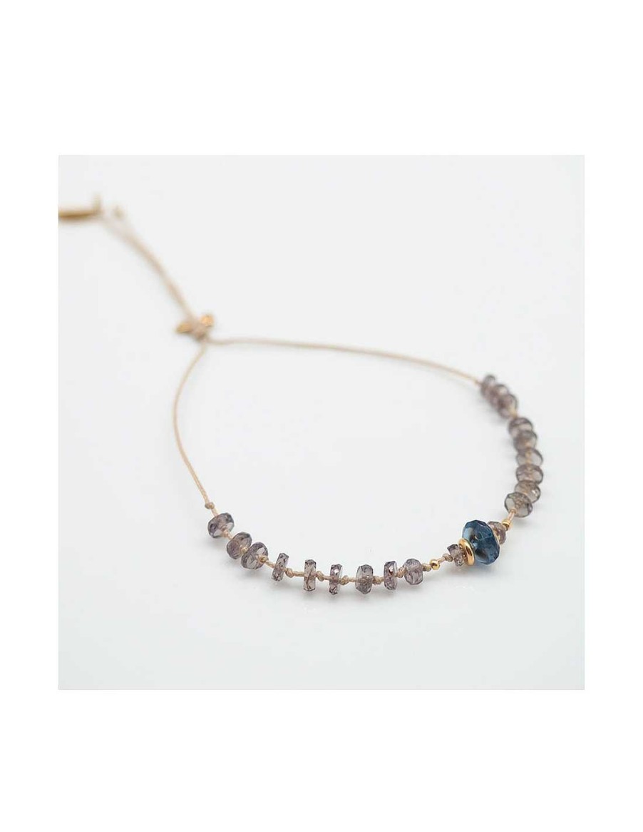 Bracelets By Johanne  | Blue Moon - Bracelet London Blue Topaz Et Grenats Noeutes (Long)